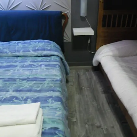 Couette-café A Casa Di Max 3*